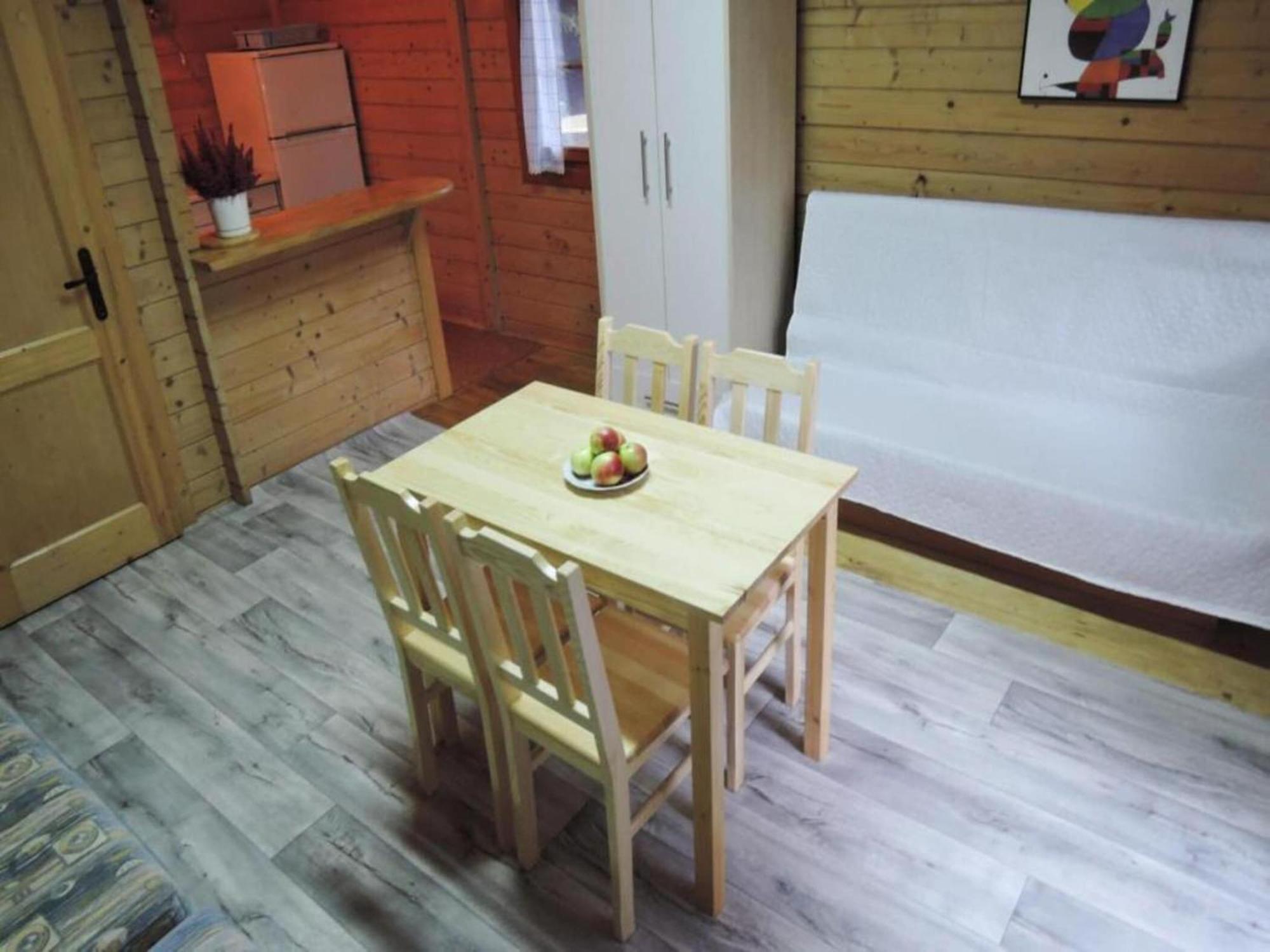 Bungalow In Lubin At 300 M From The Lake Buitenkant foto